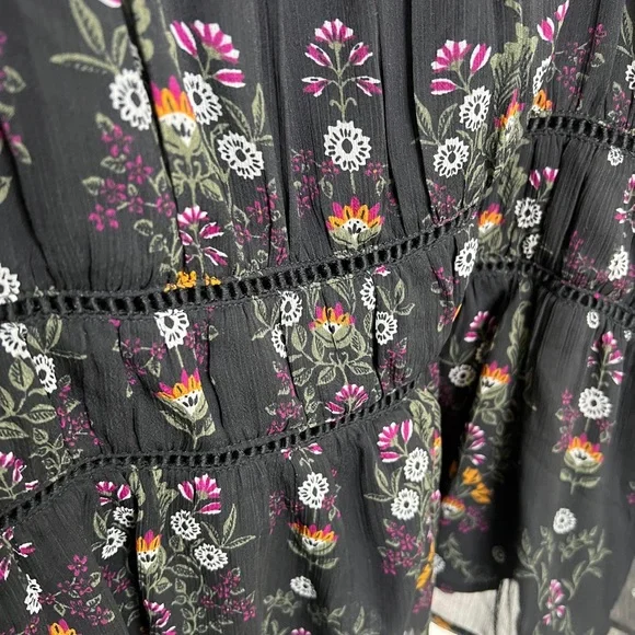 Floral mesh tank - Picture 5 of 8